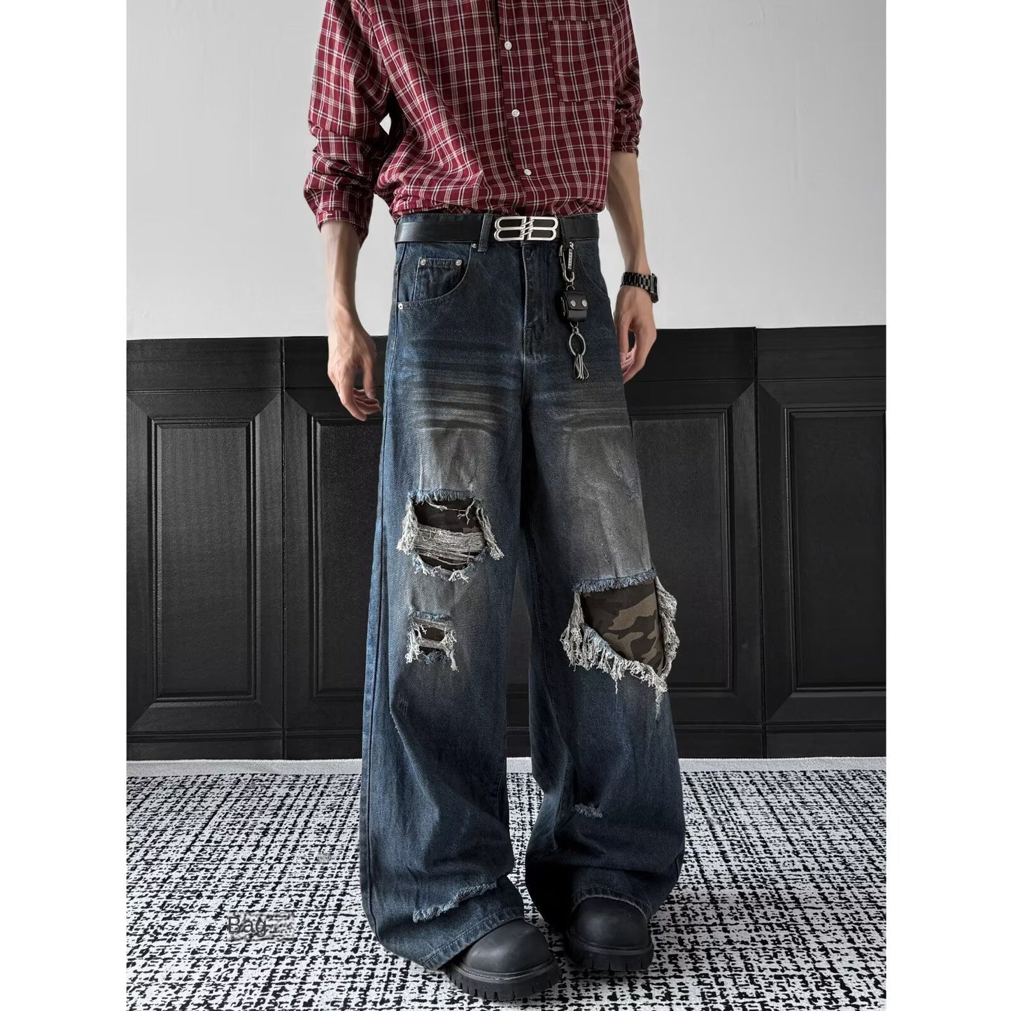 Retro Patch Distressed Camouflage Jeans for Men and Women