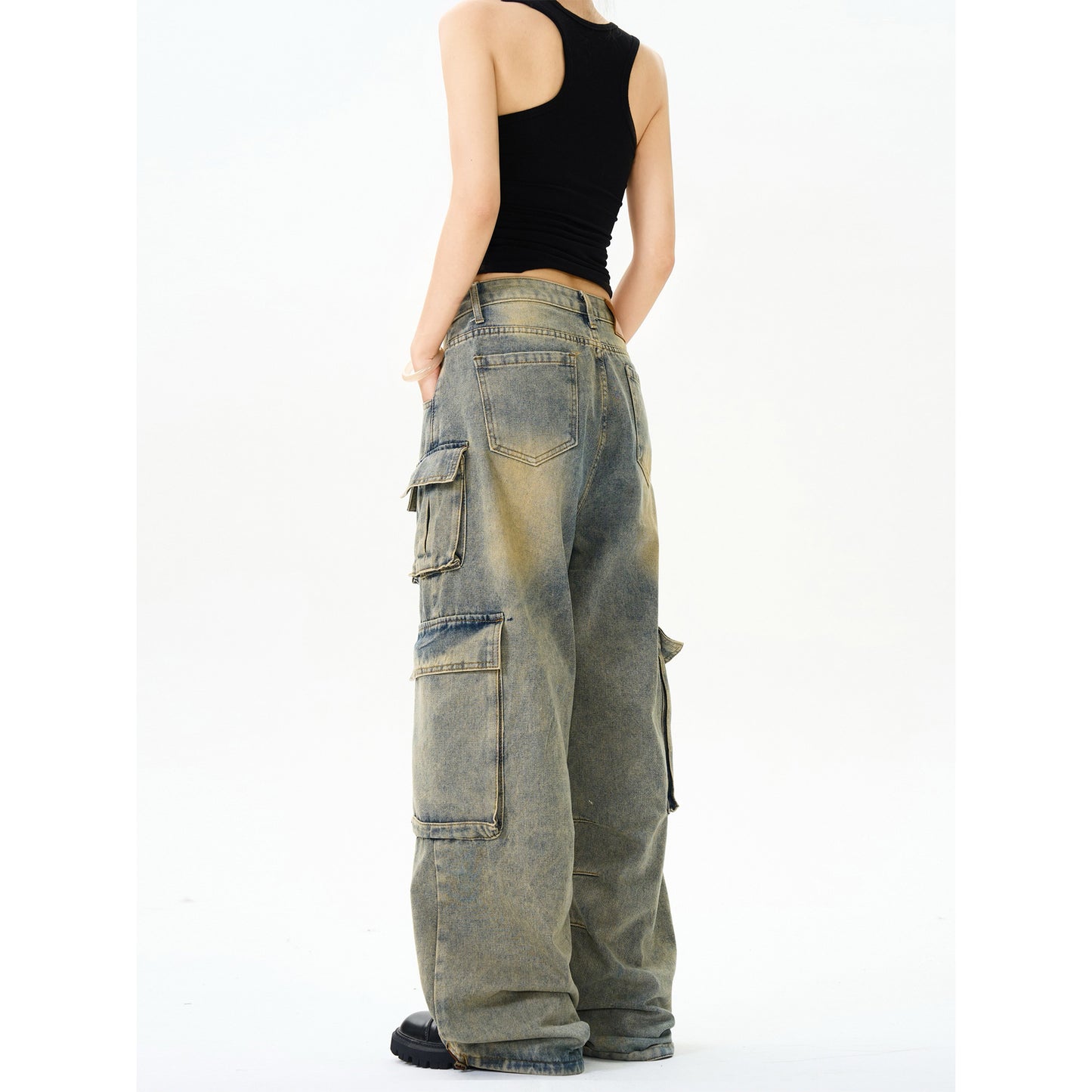 Multi Pocket Loose Wide Leg Pants - Stylish and Functional Denim
