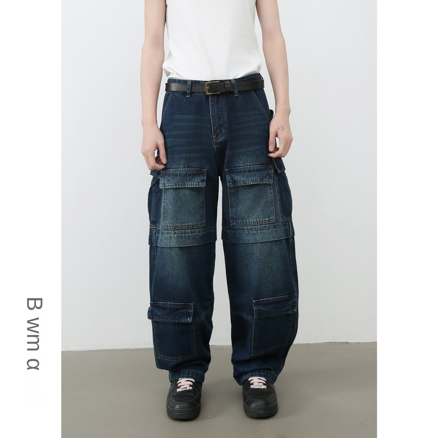 American Style Washed Patchwork Multi-Pocket Loose Straight Leg Jeans for Men