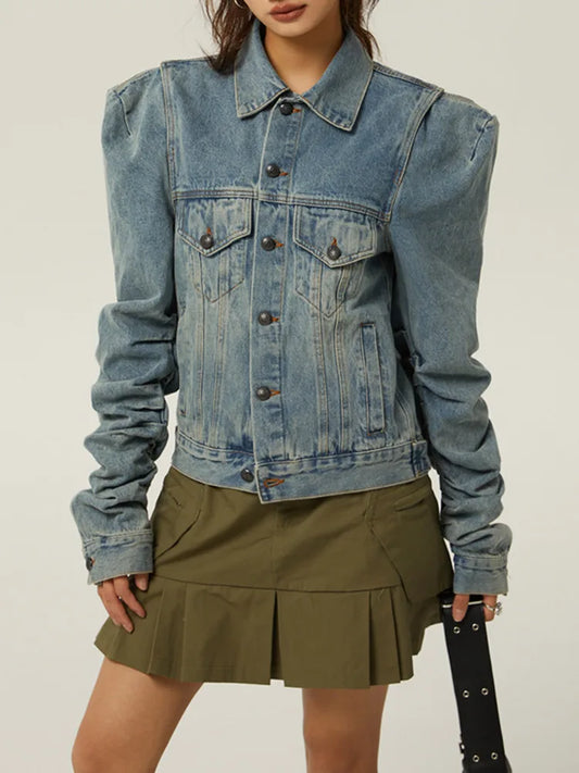 Women's Vintage Denim Coat with Shoulder Pads - Blue Washed