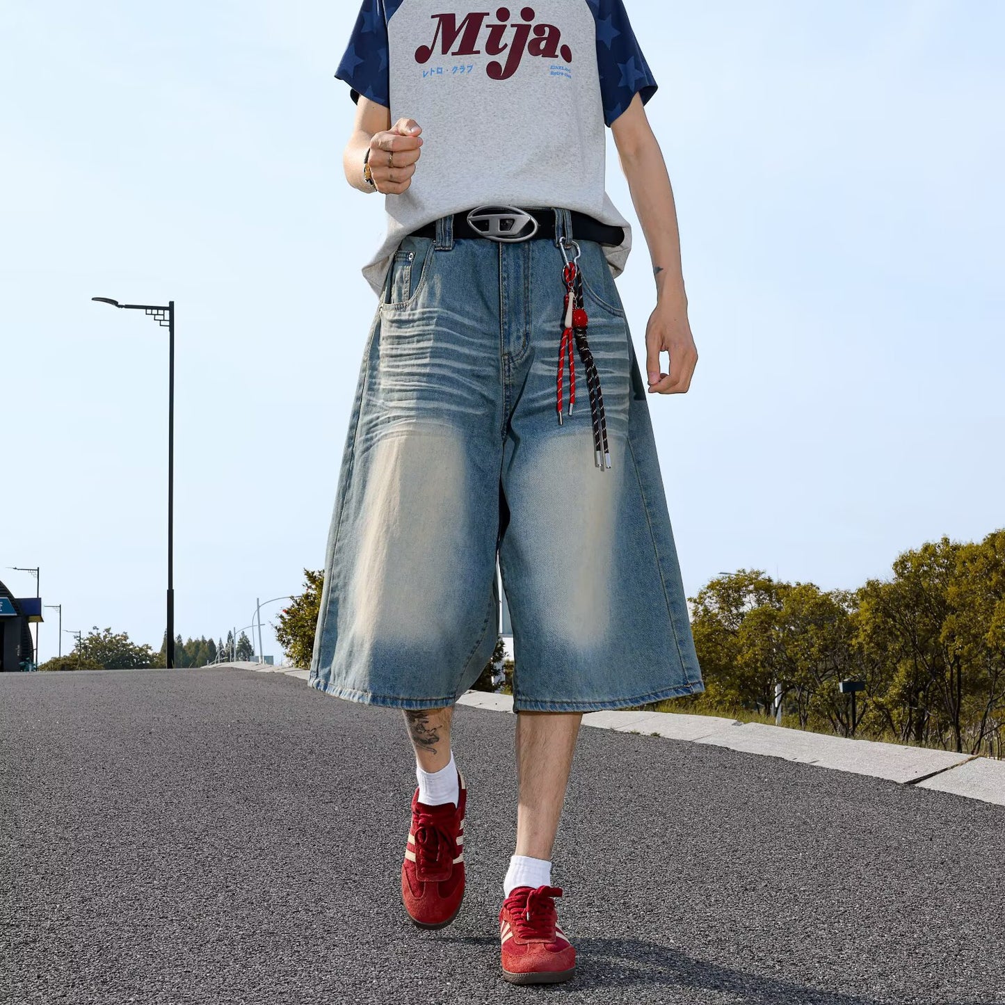 Distressed Wide Leg Denim Pants with Creases – Loose Fit