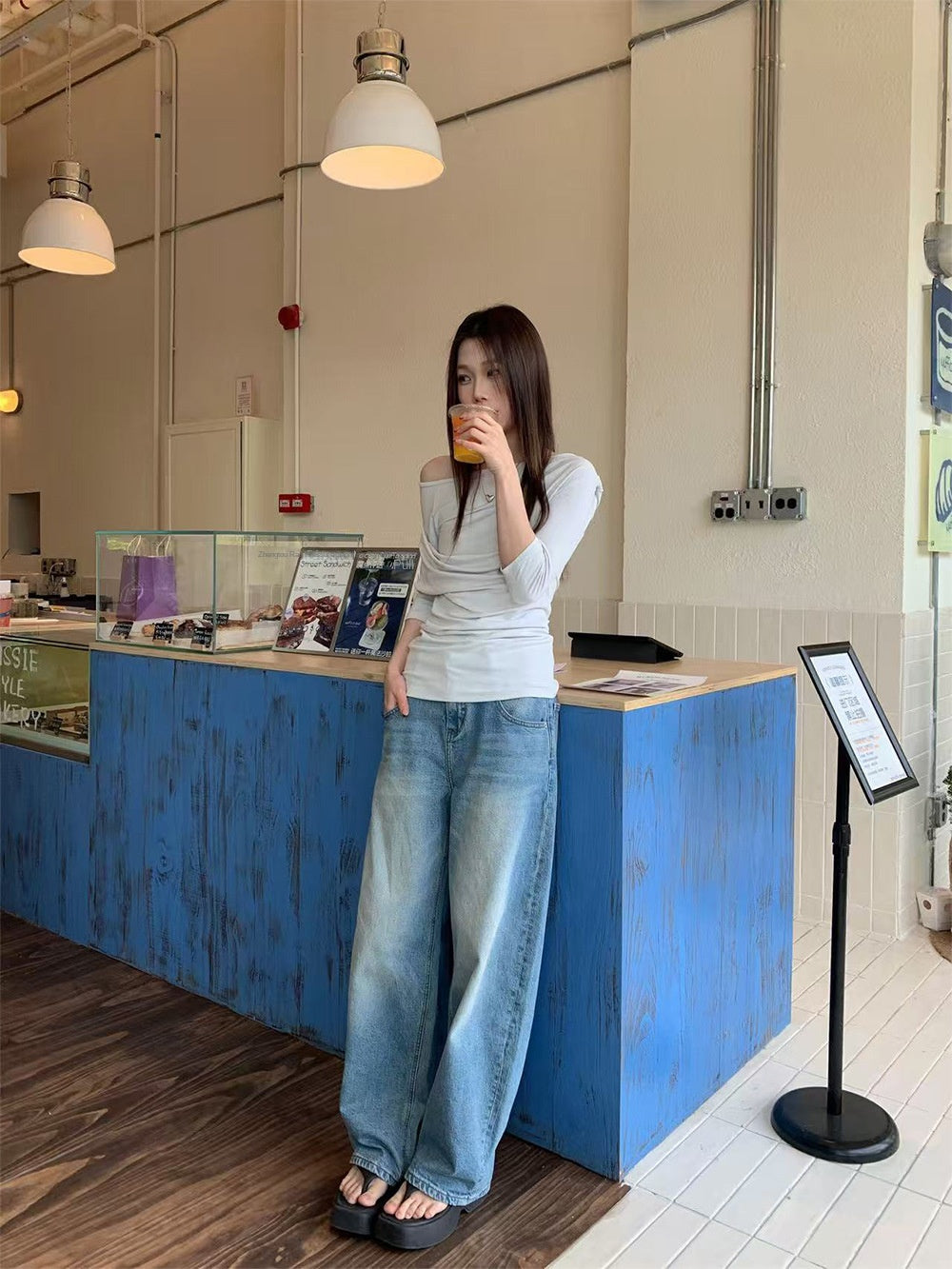 Design Sense Personalized Women's Retro Wide Leg Denim Pants