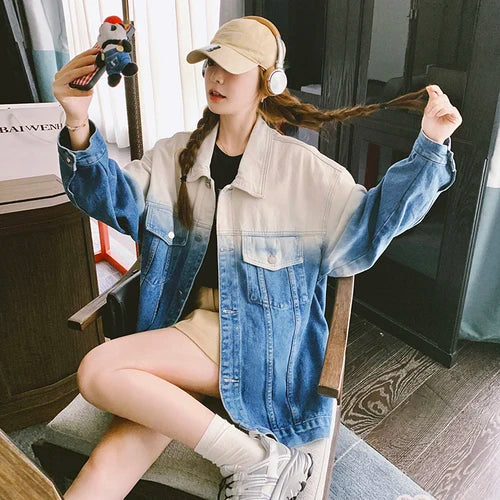 Gradient Blue Denim Jacket for Women – Stylish Long Sleeve Loose Streetwear Coat