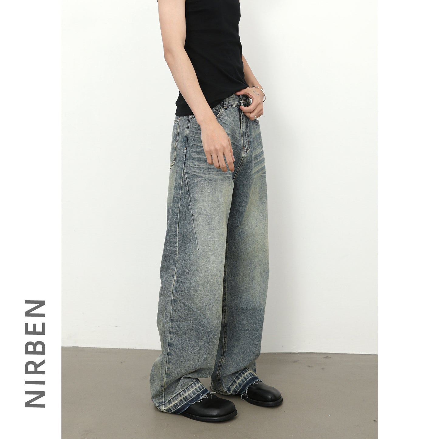 Denim Frayed Hem Washed Wide-Leg Jeans - Men's Retro Loose Straight Fit Trousers