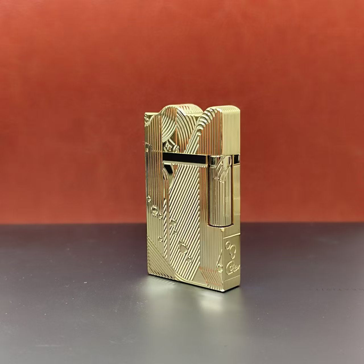 Ornate Pattern Vintage Metal Kerosene Lighter