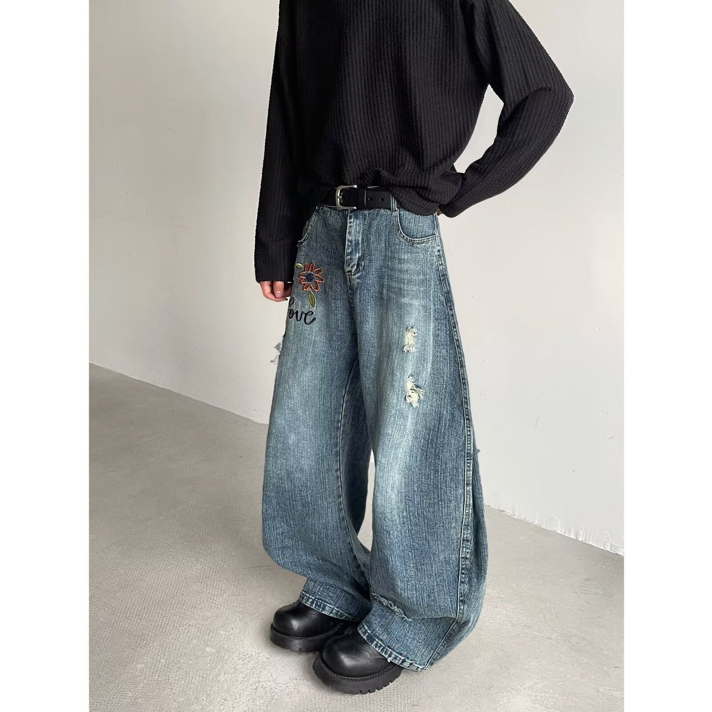 Flower Embroidery Curved Knife Denim Ripped Straight Tube Casual Pants