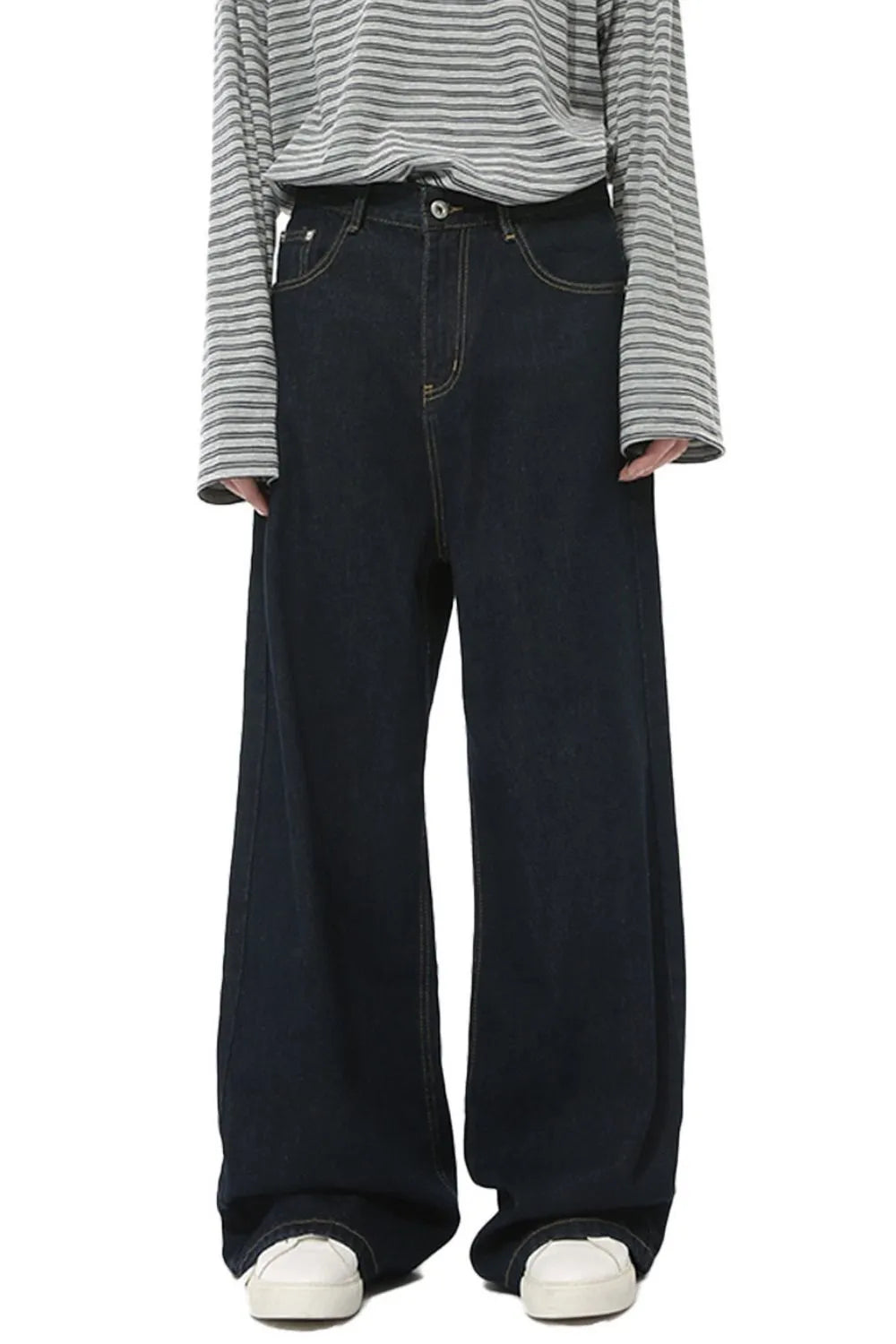 Luxury Wide Leg Japanese Denim Jeans with Functional Pockets