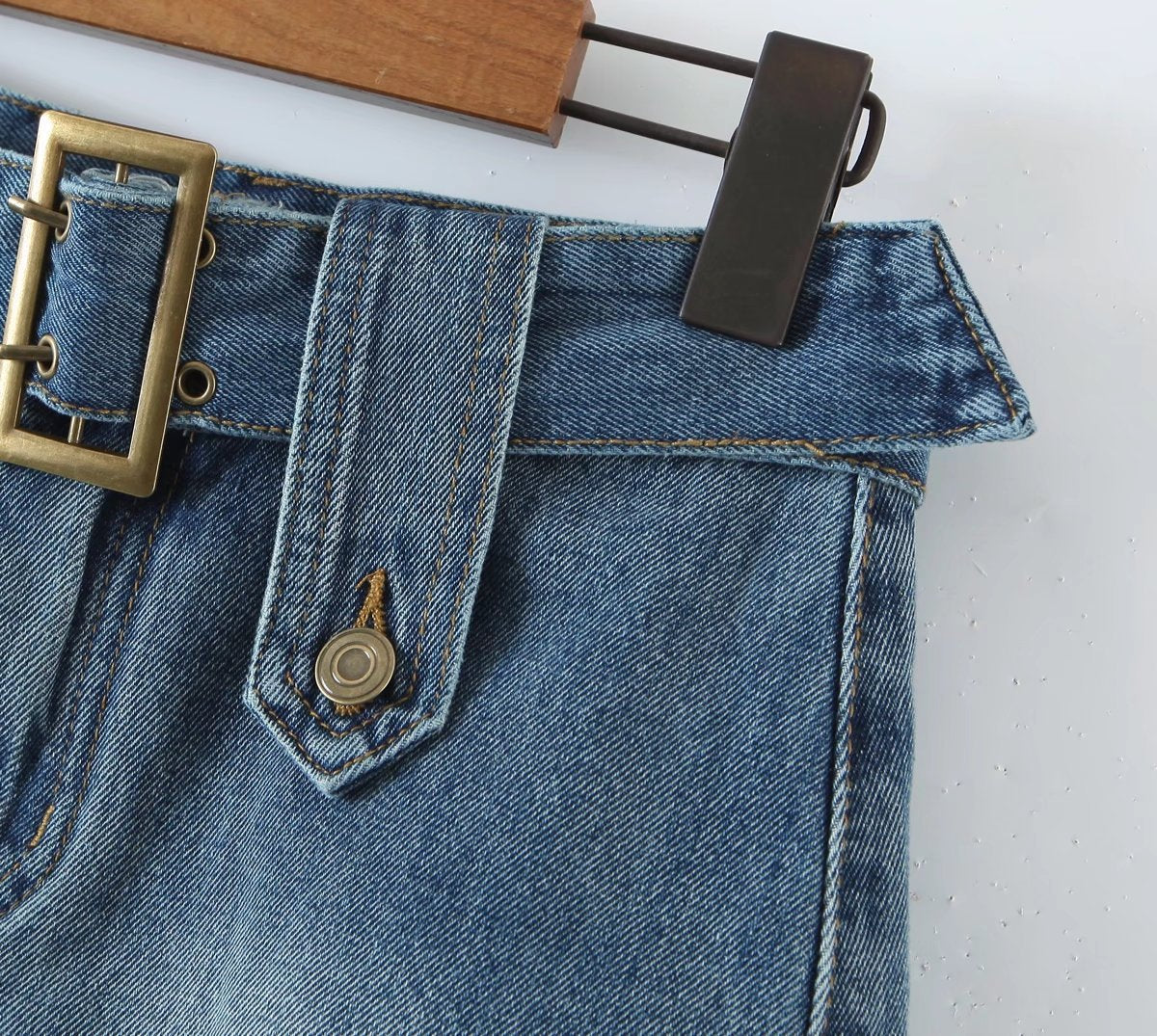 Summer New Fashion Retro Style Belt Old Washed Denim Skirt for Women