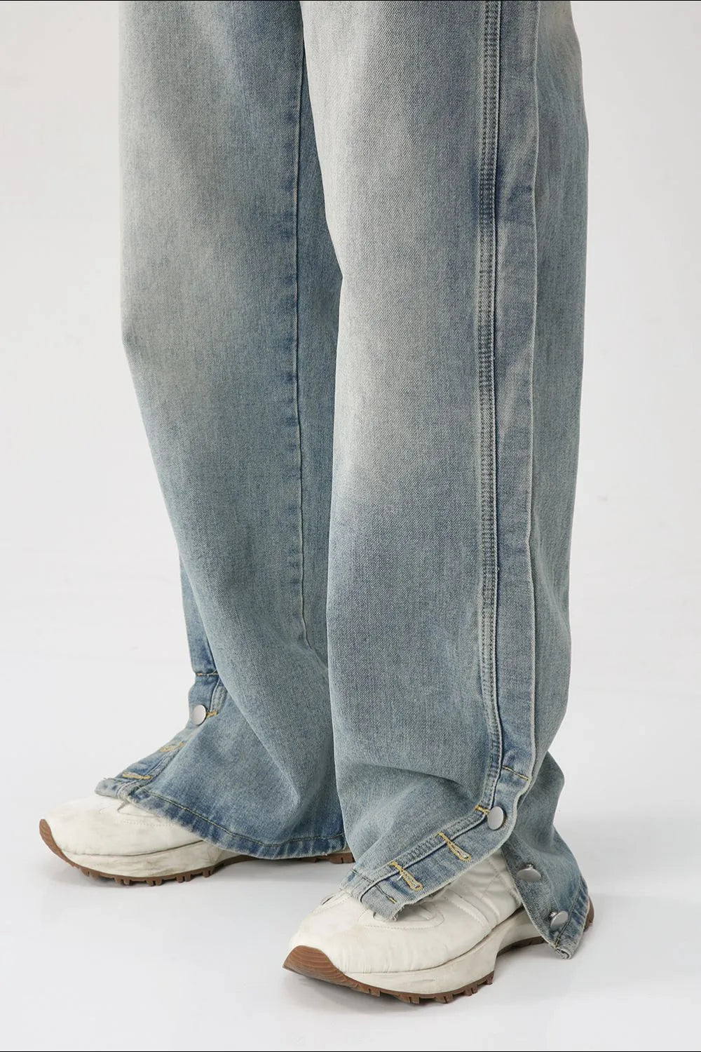Side Slit Baggy Jeans with Pockets