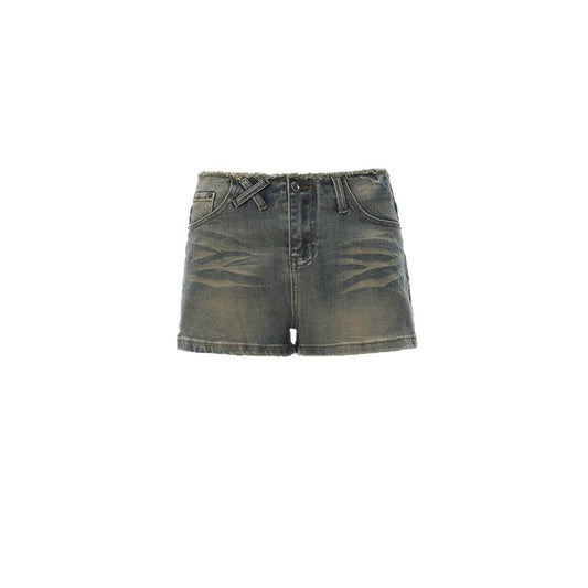 Retro Washed Low Waist Denim Shorts for Women with Frayed Hem Design