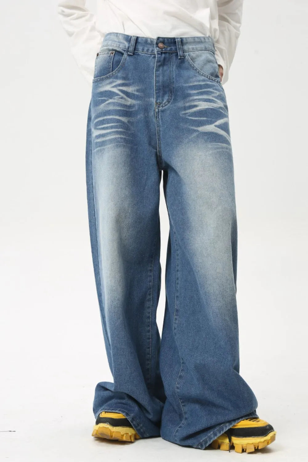 Premium Wide Leg Jeans with Pockets
