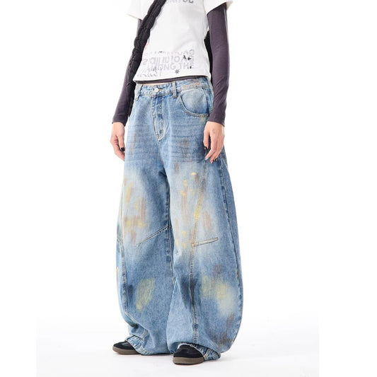Wide-Leg Jeans with Knife Design