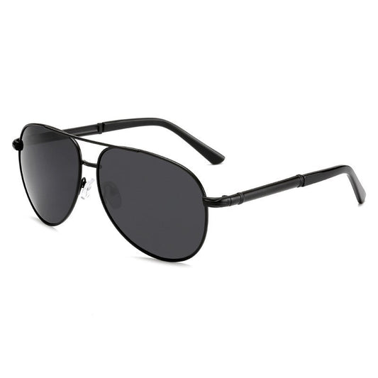 Men's Polarized Pilot Sunglasses For Everyday Style And UV Protection