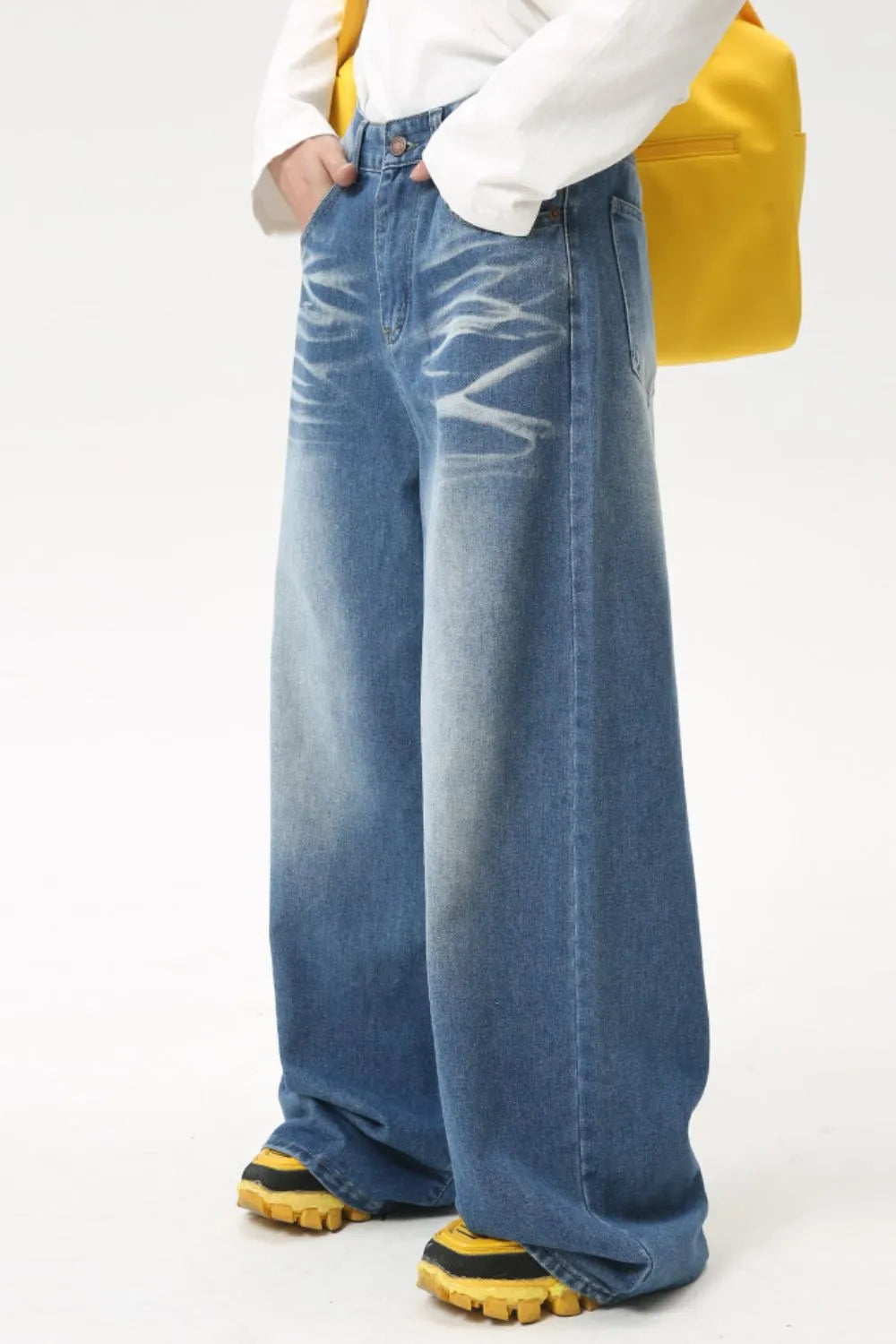 Premium Wide Leg Jeans with Pockets