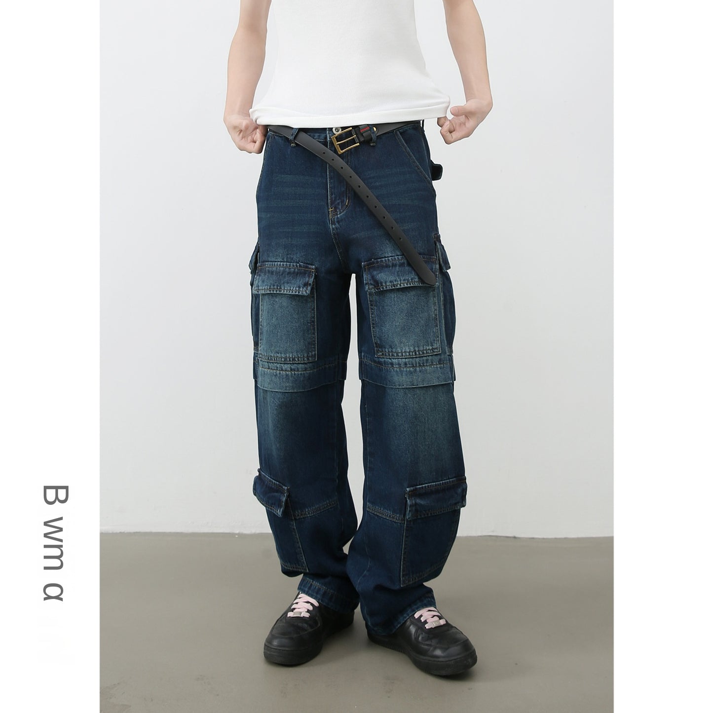 American Style Washed Patchwork Multi-Pocket Loose Straight Leg Jeans for Men