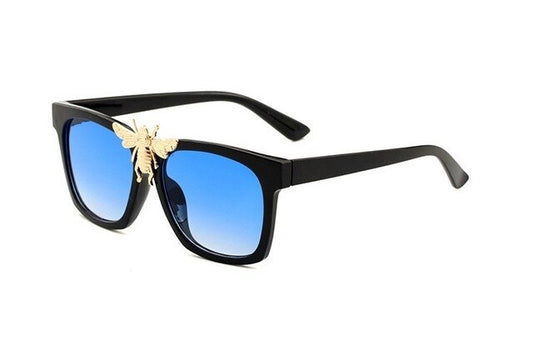 Square Sunglasses With Vintage Big Bee Decoration In Pink And Green Frame