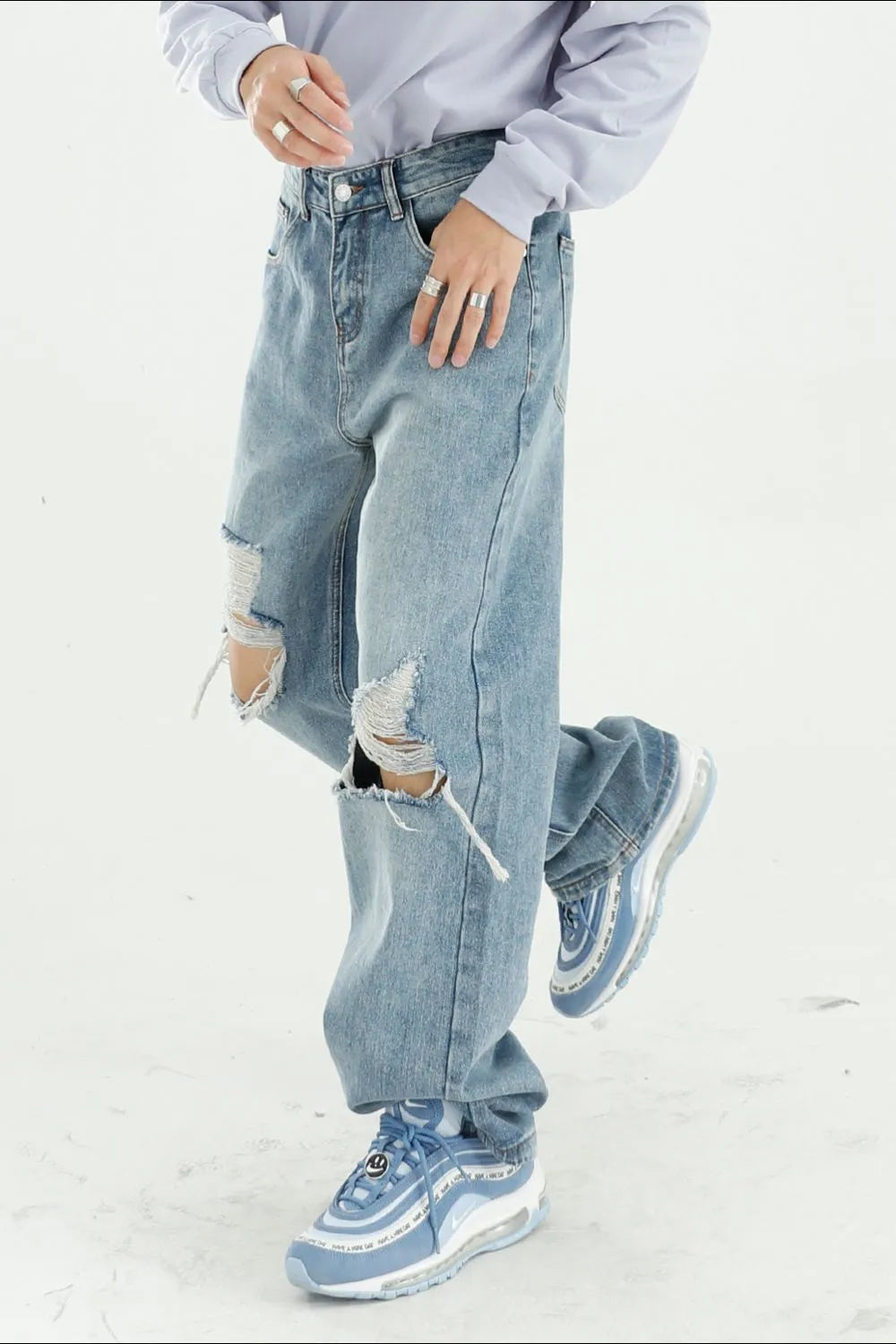 Distressed Wide Leg Jeans with Pockets – Premium Japanese Denim