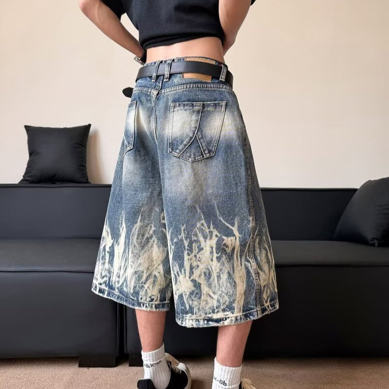 Lightning Stripe Tie-Dyed Denim Seven-Quarter Shorts