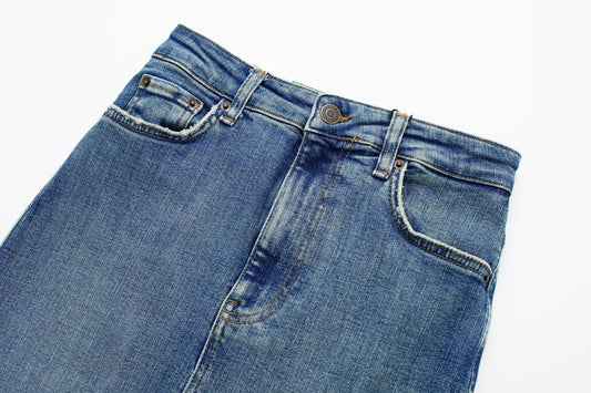 Women's High-Waist Blue Denim Midi Skirt with Slit and Pockets