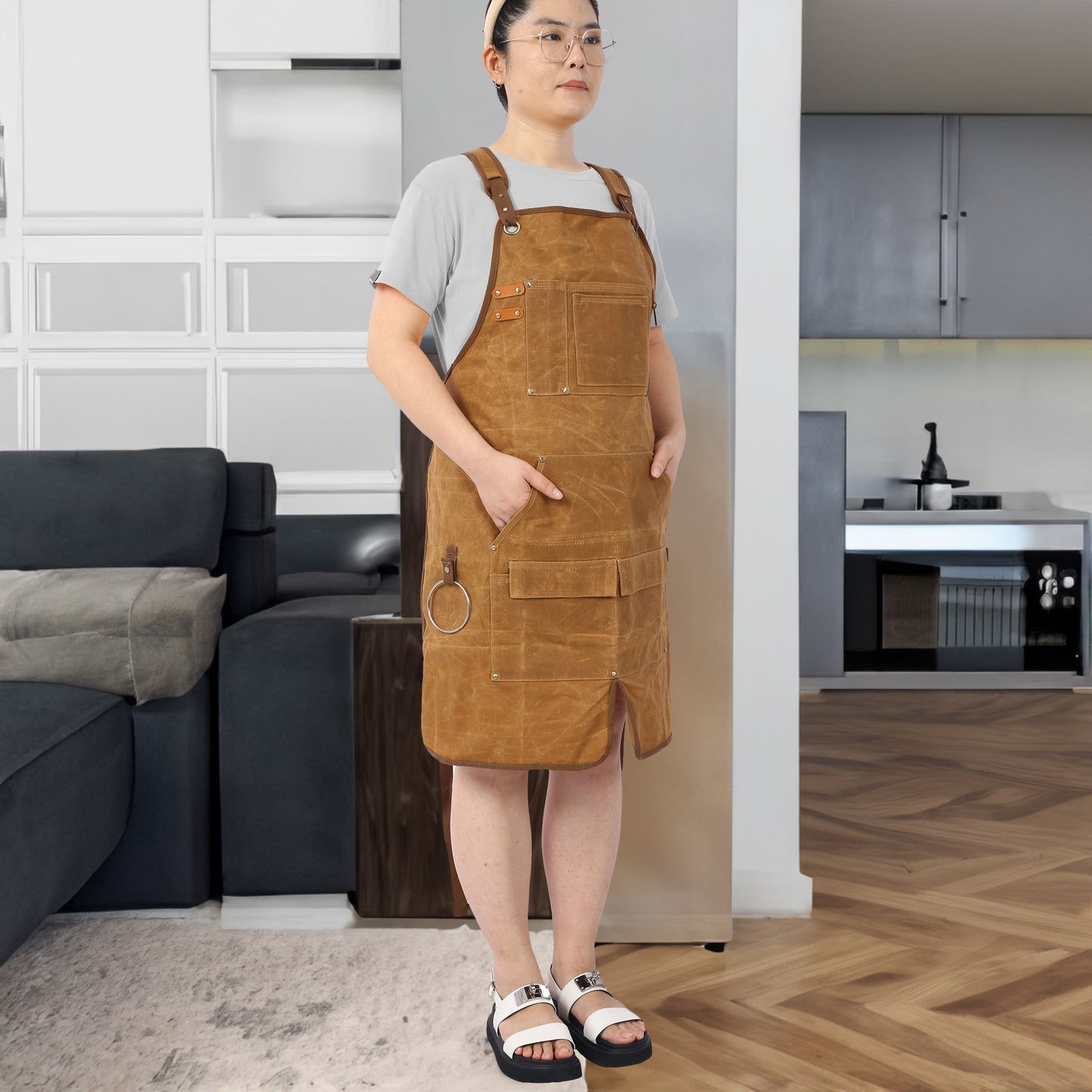 Heavy-Duty Waxed Canvas Carpenter Tool Apron - 18 oz