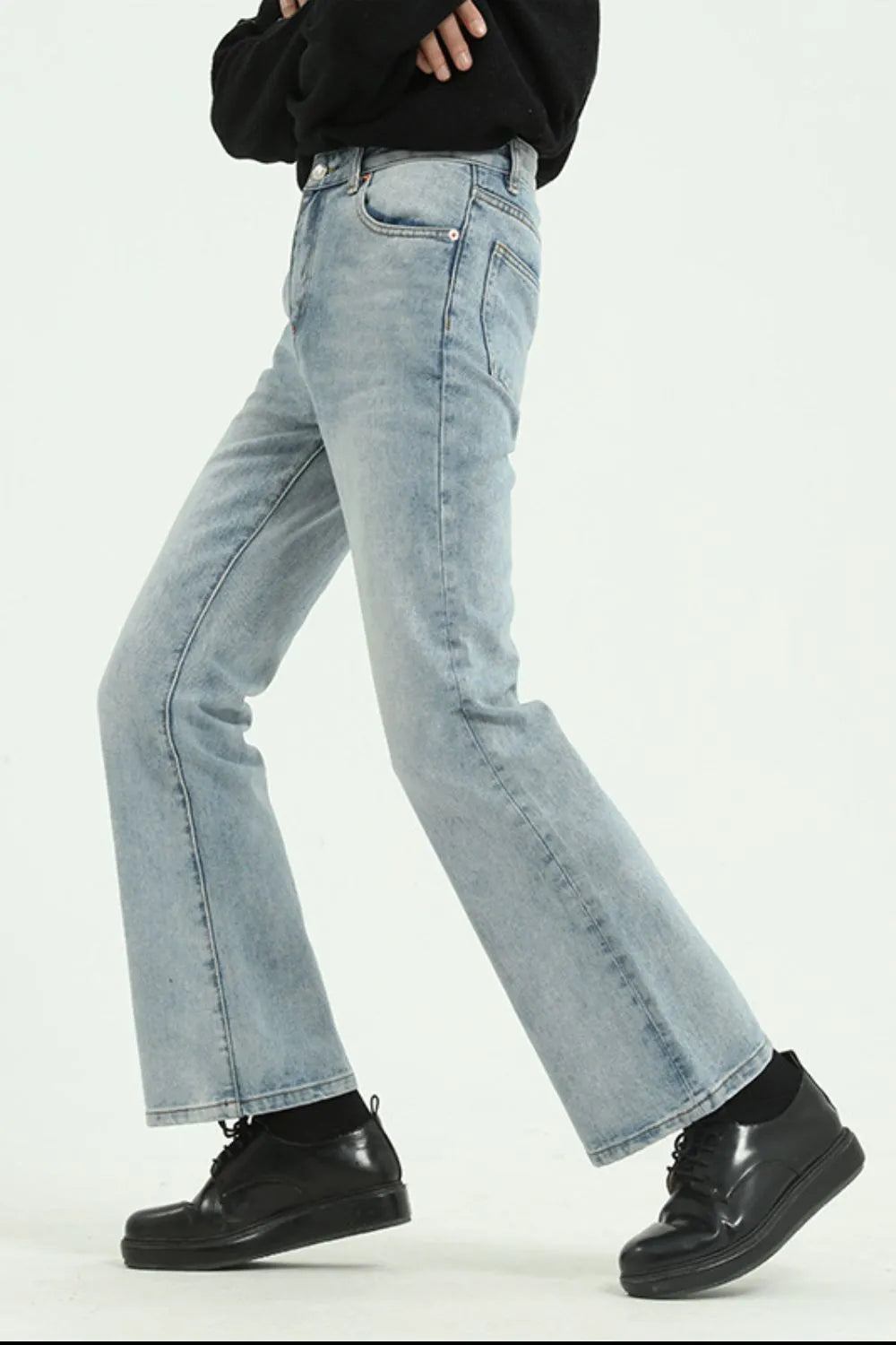 Premium Straight Leg Jeans with Pockets - Japanese Denim