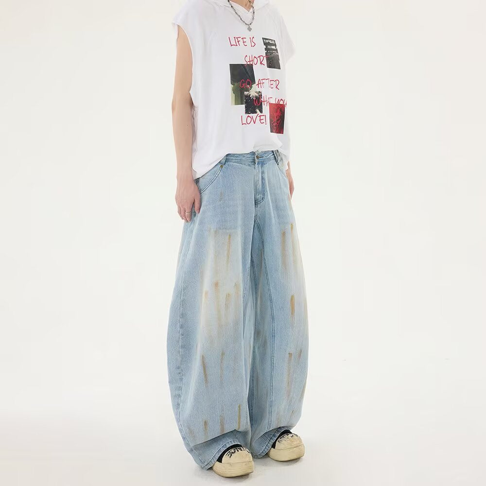 Distressed Wide-Leg Floor-Length Denim Pants with Curved Knife Design