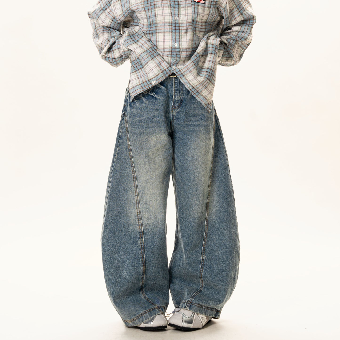 Premium Japanese Denim Loose-Fit Curved Knife Pants