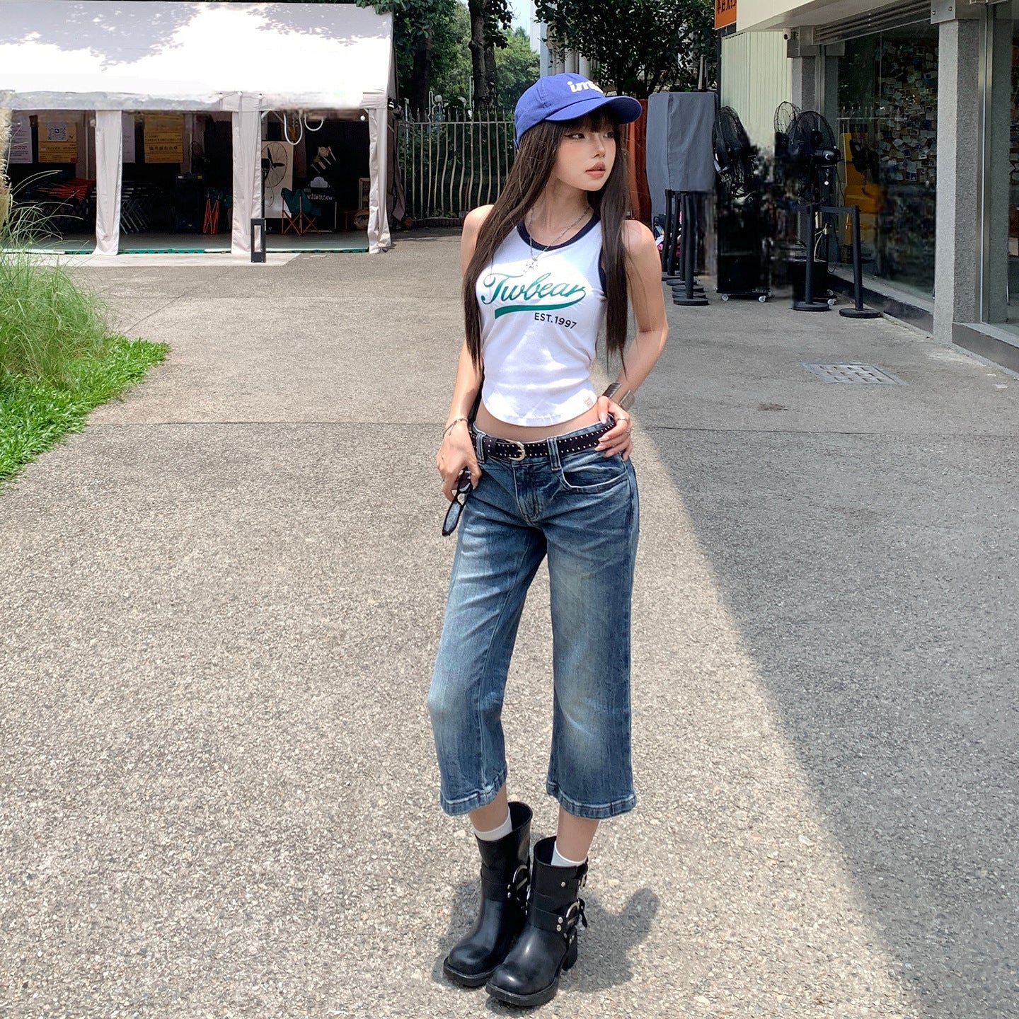 Women's Low-Waist Flare Capri Pants - Slimming Versatile Denim Trousers