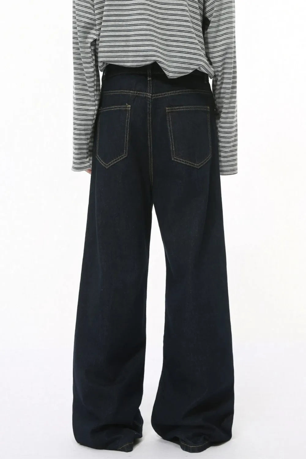 Luxury Wide Leg Japanese Denim Jeans with Functional Pockets