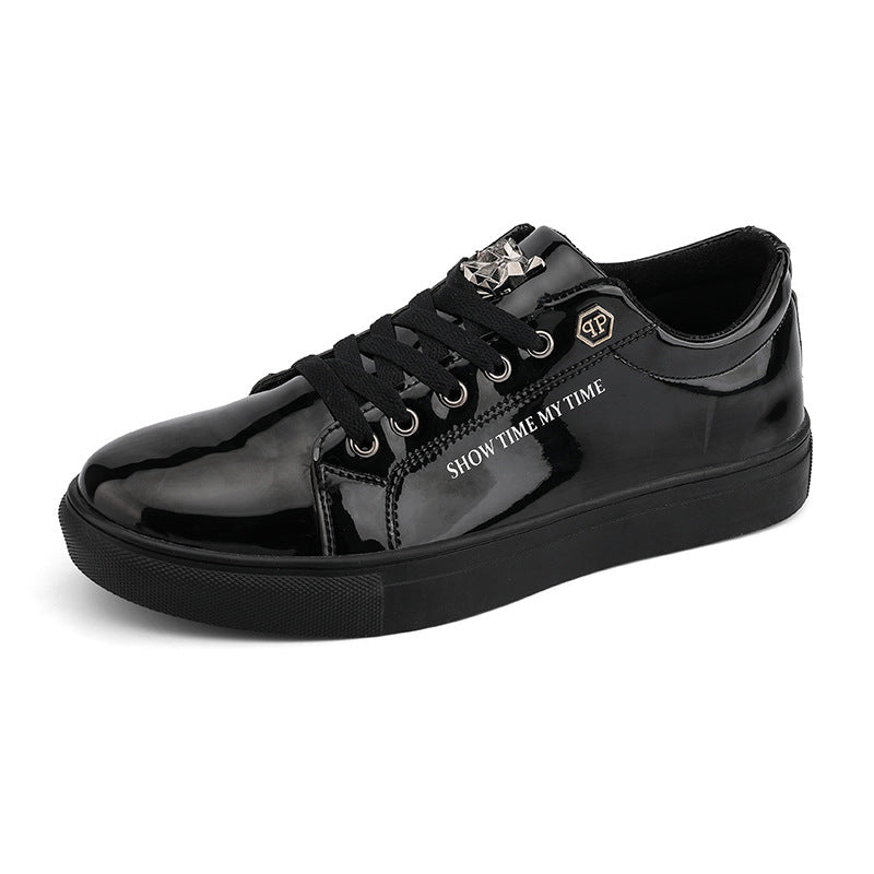 Casual Sports Shoes - Low Cut Shiny Flat Bottomed Board Shoes
