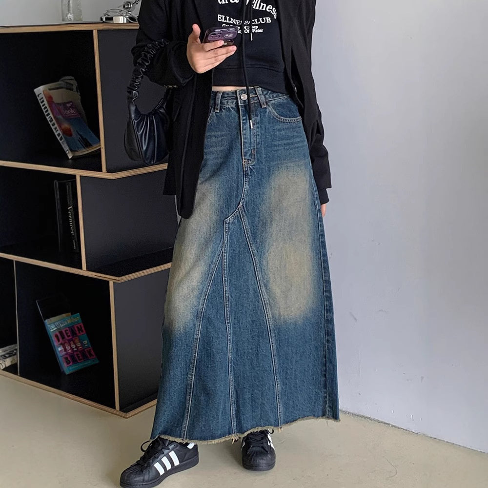 High-Waisted Slimming Washed A-Line Denim Skirt with Frayed Hem