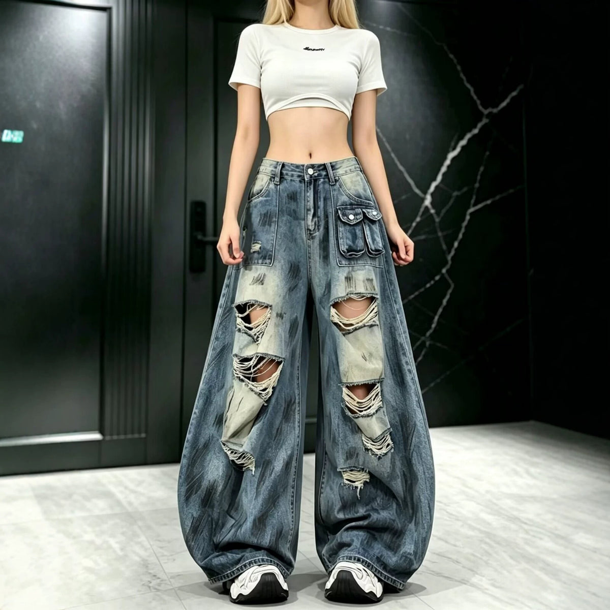 Vintage Desert Splatter Paint Ripped Fringed Wide-Leg Jeans for Women — Loose Slimming Mid-Rise, Multi-Pocket Floor-Length