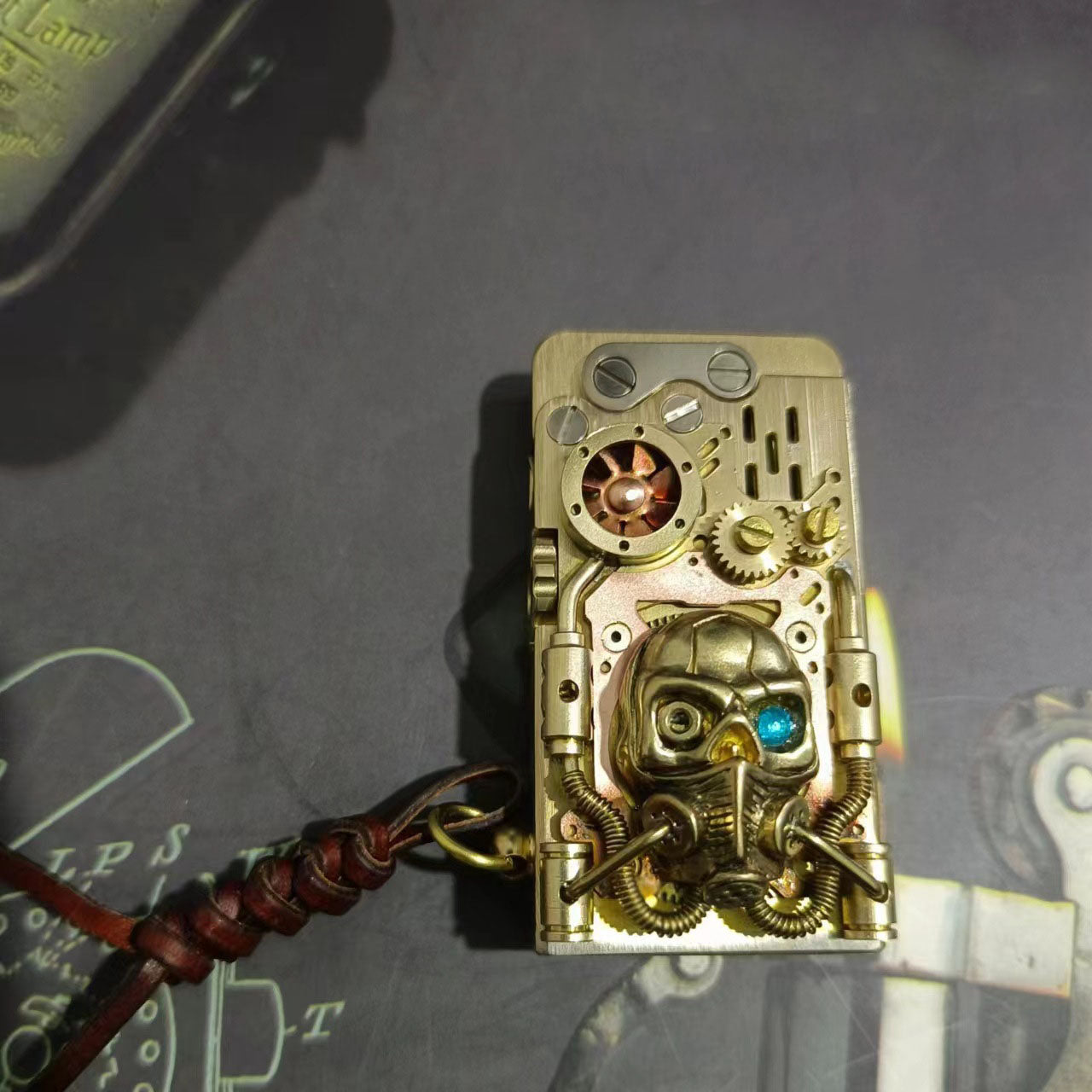 Steampunk Mechanical Armor Kerosene Lighter