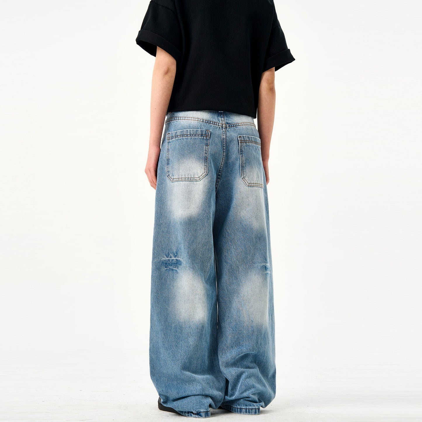 Retro Washed Light Blue Ripped Jeans for Men and Women