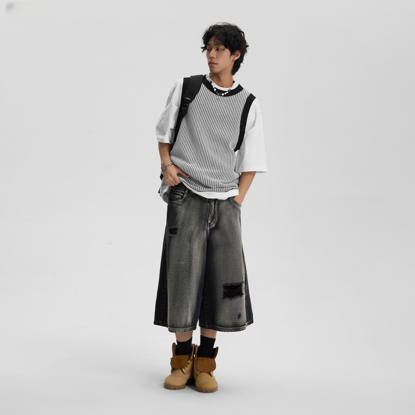 Men's Retro Ripped Denim Shorts - Black