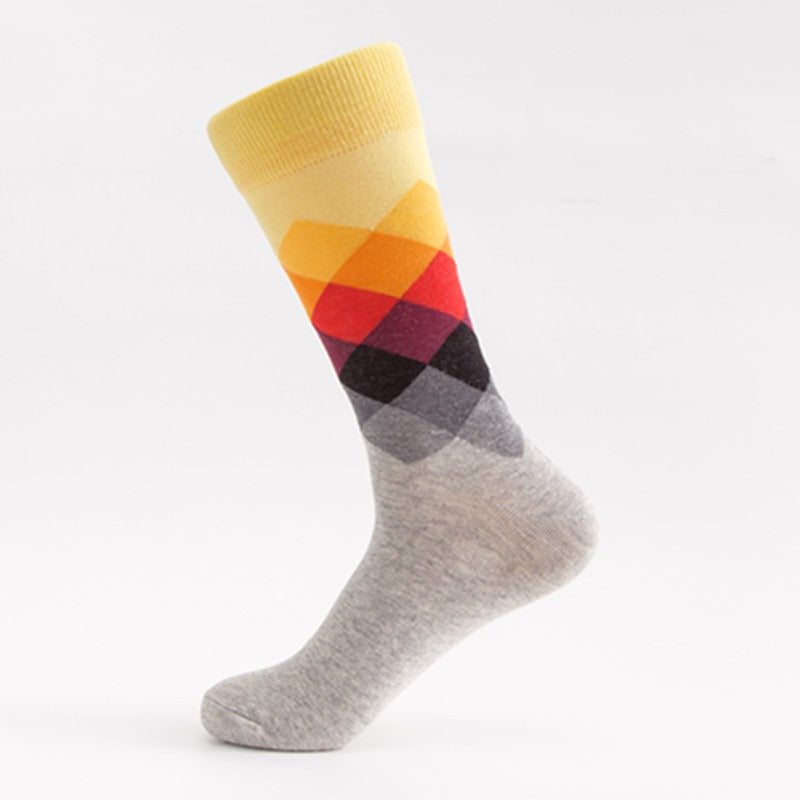 Men's Medium Tube Socks - Colorful Diamond Pattern