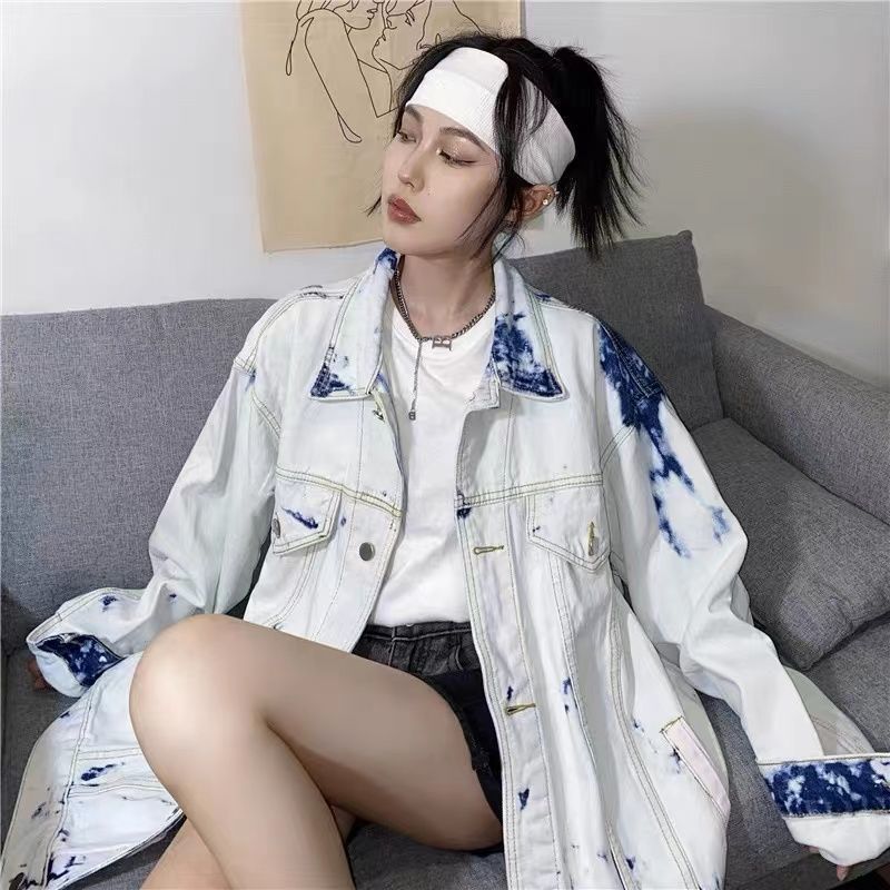Women’s Loose Gradient Denim Jacket