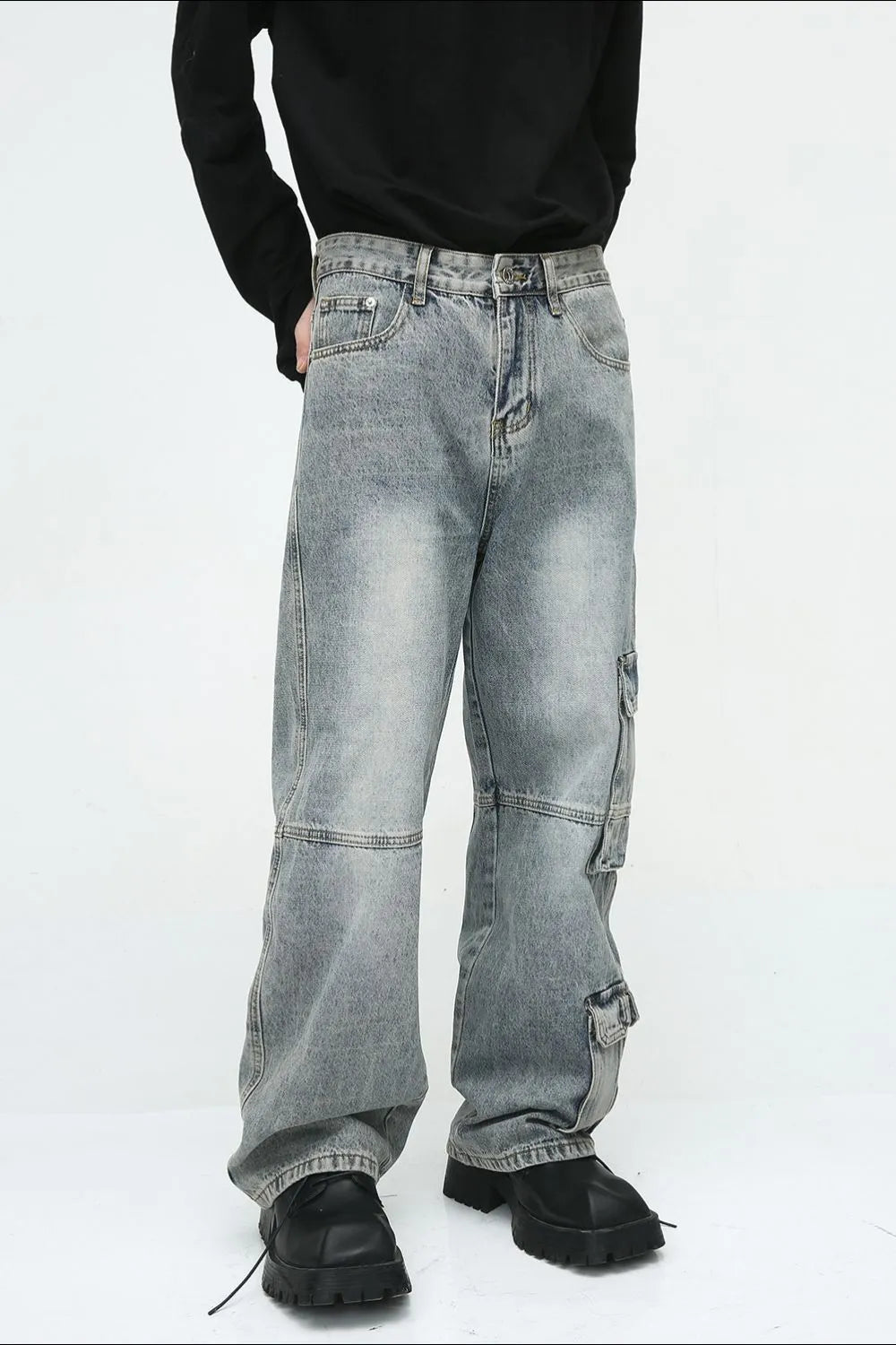 Premium Wide Leg Jeans with Cargo Pockets