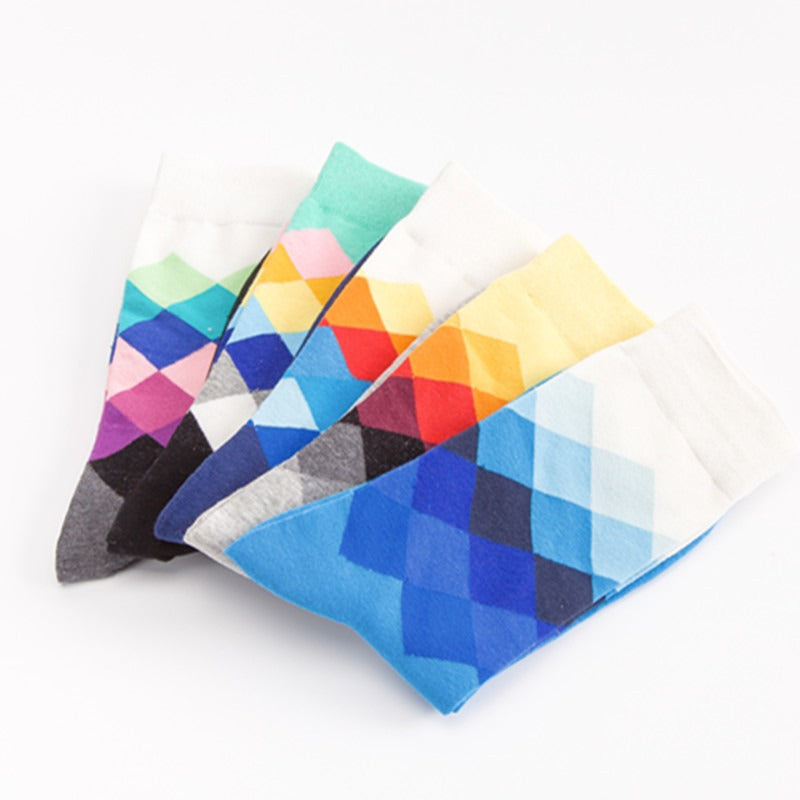 Men's Medium Tube Socks - Colorful Diamond Pattern