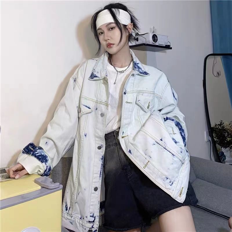 Women’s Loose Gradient Denim Jacket
