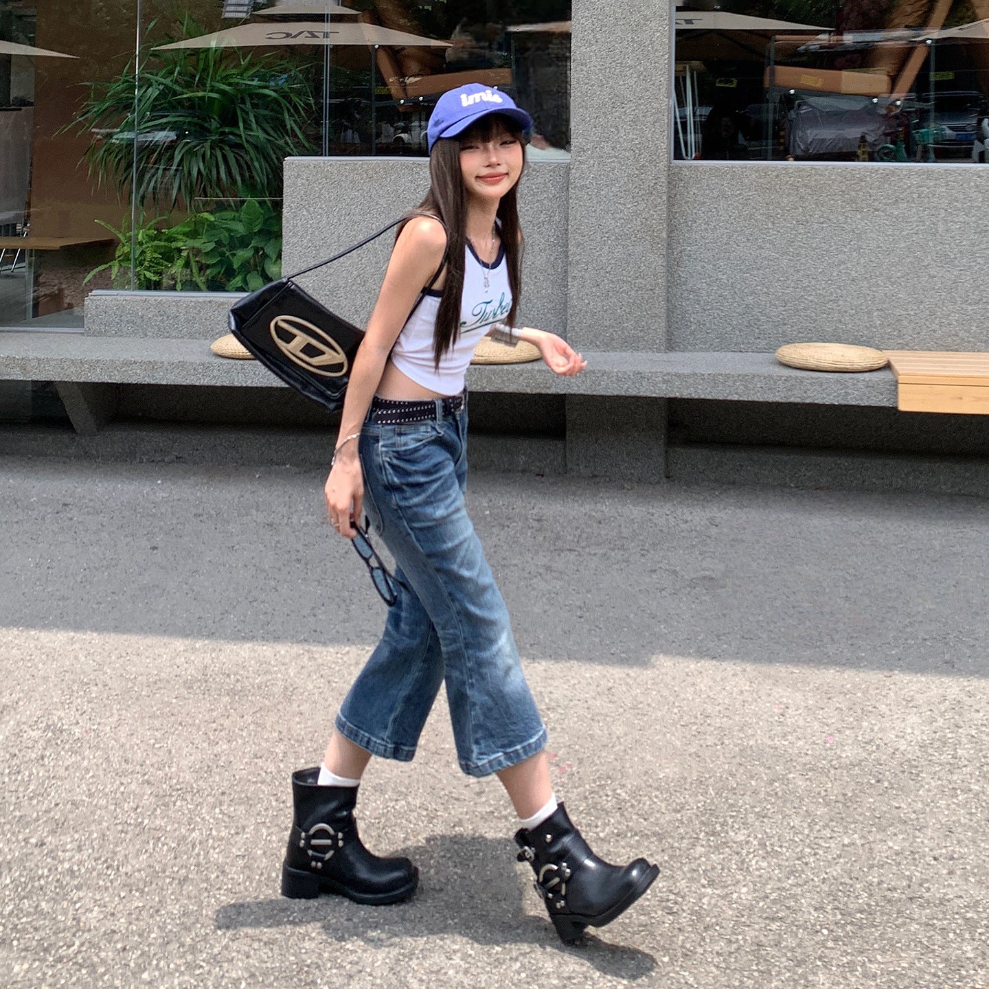 Women's Low-Waist Flare Capri Pants - Slimming Versatile Denim Trousers