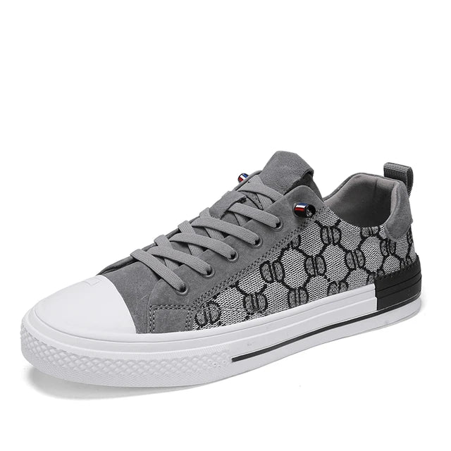 Sports and Leisure Canvas Board Shoes - Sneakers
