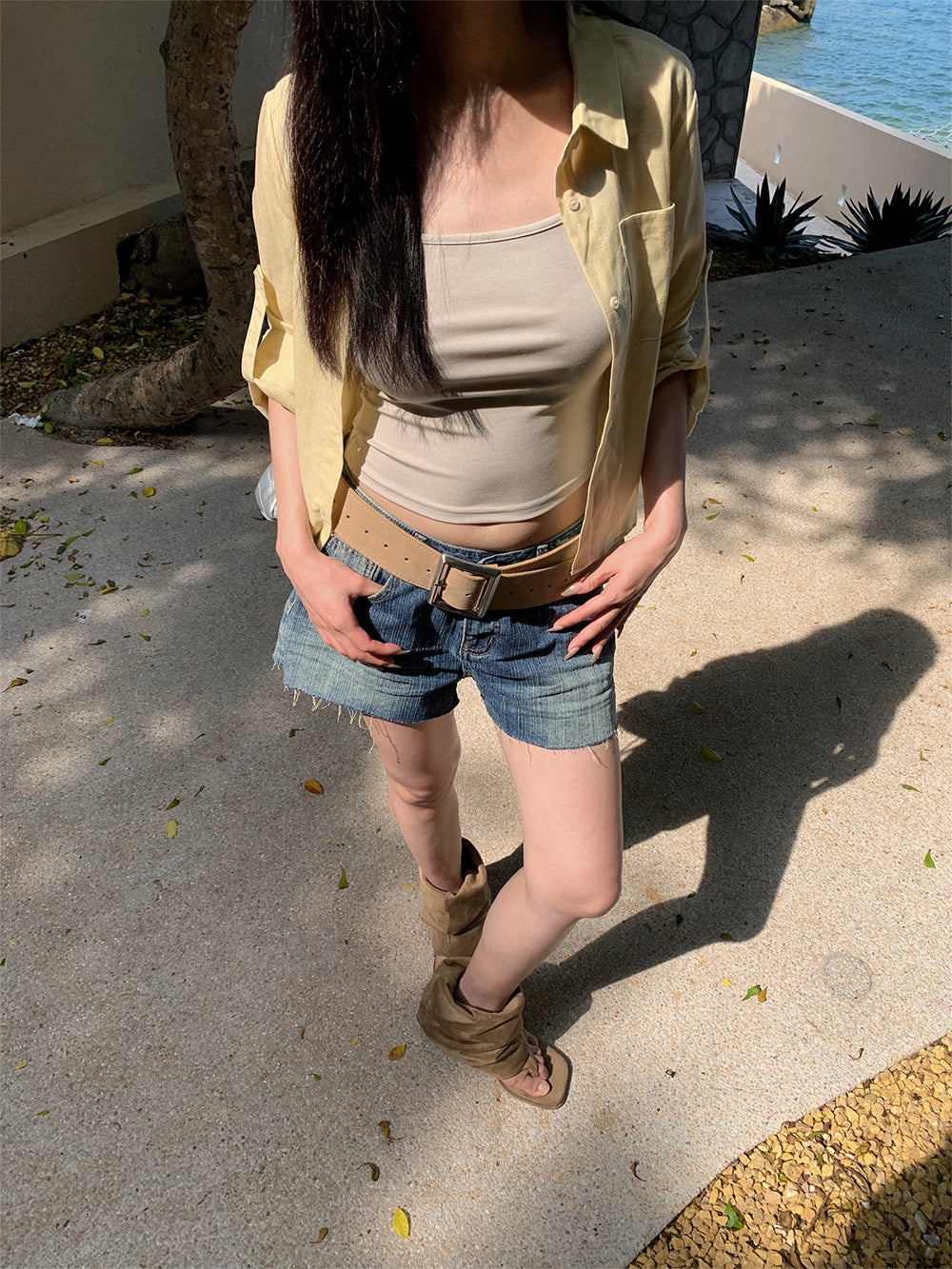 Sweet and Spicy Women's Denim Shorts - Versatile Retro Frayed Hem Pants