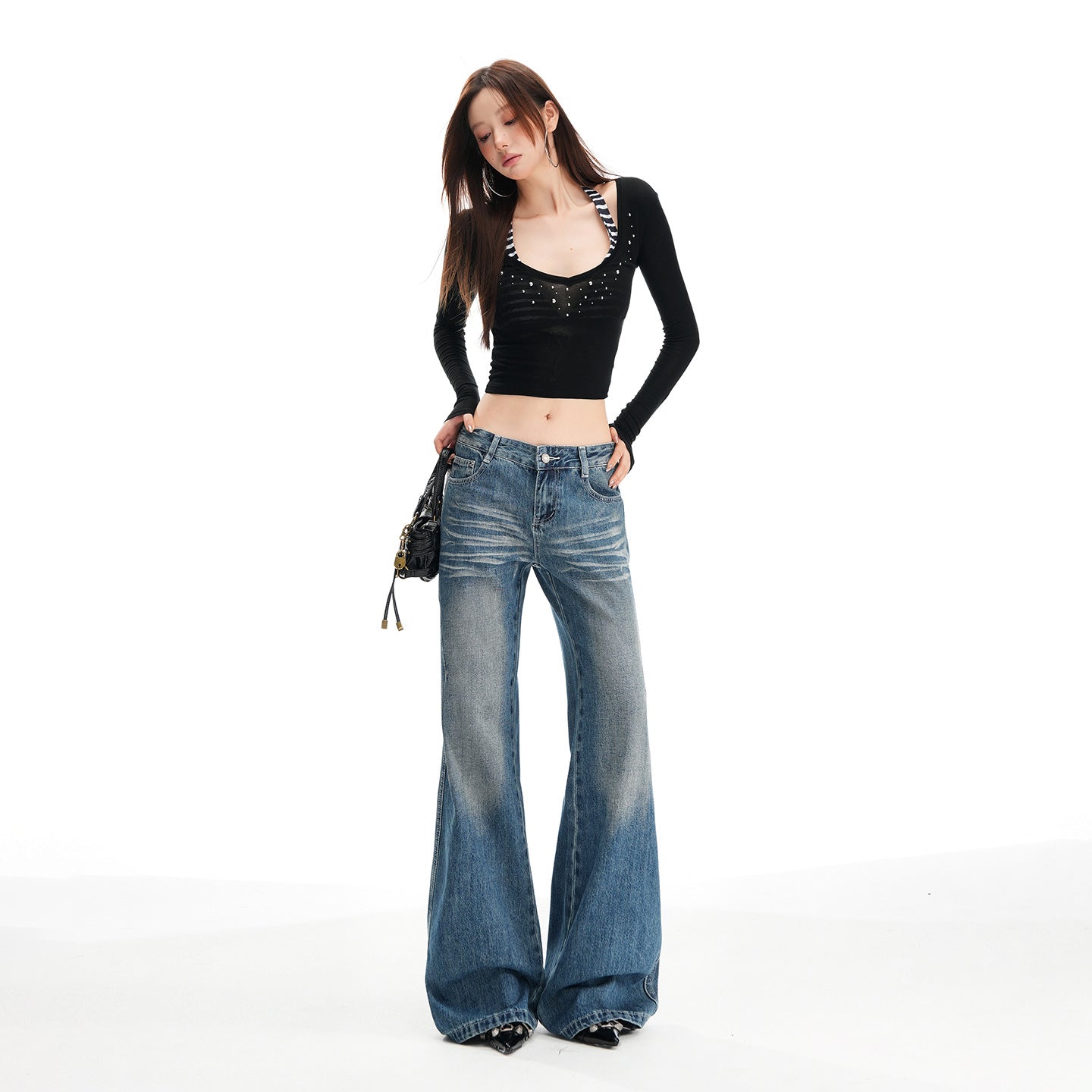 Women's Blue Flared Jeans - Heavy Wash, Hip-Lifting, Non-Clinging