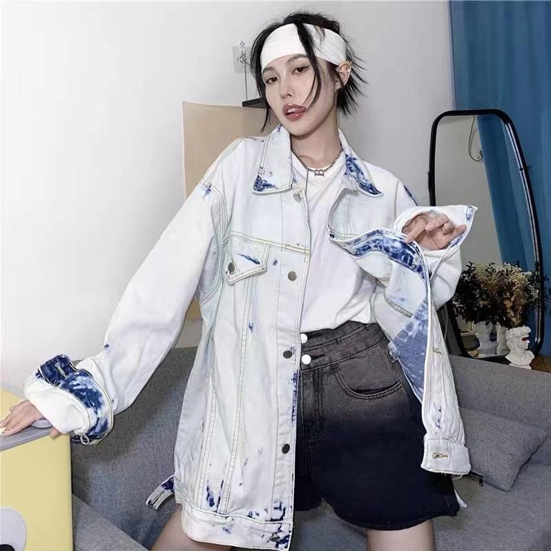 Women’s Loose Gradient Denim Jacket for Spring and Autumn