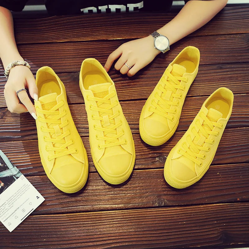 Unisex Solid Color Low Top Canvas Sneakers