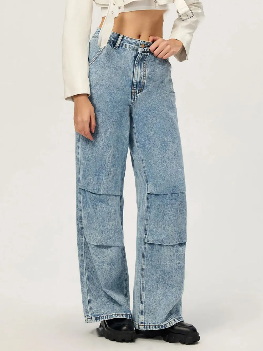 Premium Wide Leg Jeans with Functional Pockets in Japanese Denim