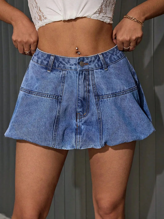 Stylish Japanese Mini Denim Skirt in Streetwear Fashion