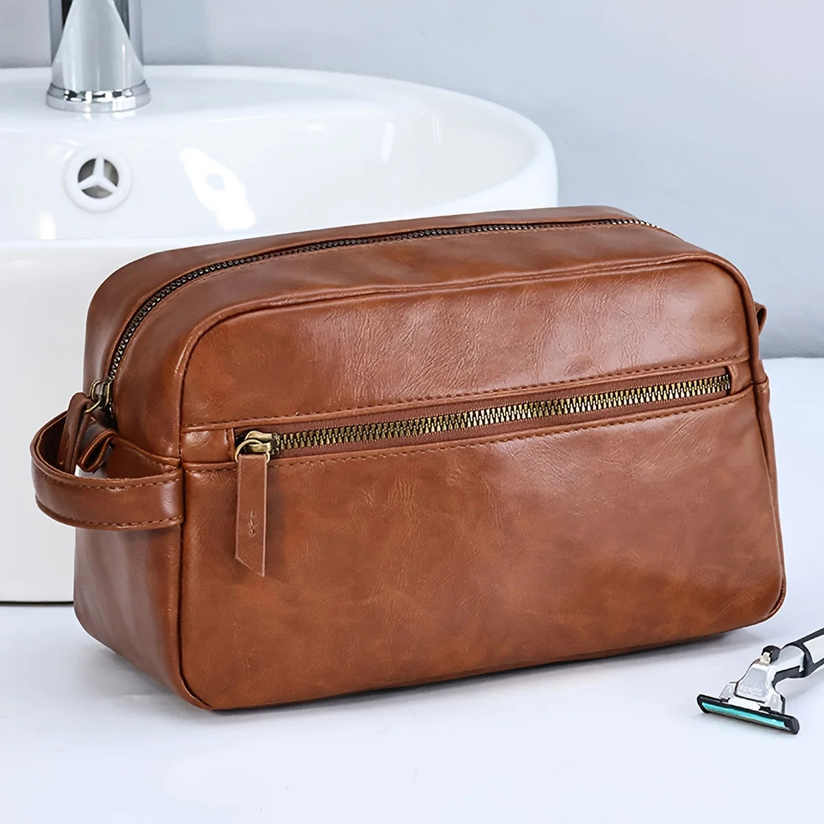 Men Travel Toiletry Bag Waterproof Leather Shaving Kit Organizer