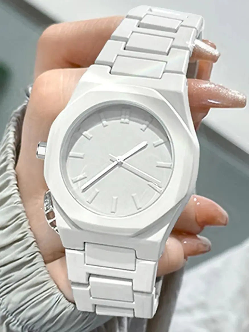 Men's Quartz Watch - Simple Style